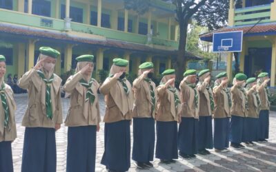 Kegiatan Kepanduan Qobilah Kh.Ahmad Dahlan SMA Muhammadiyah I Temanggung Hizbul Wathan Muhita ” Pembuatan Pionering dan Tali Temali”