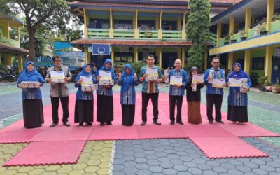 Peringatan Hari Guru ke-78 di SMA Muhammadiyah 1 Temanggung dengan Aksi Donor Darah Bersama PMI Temanggung